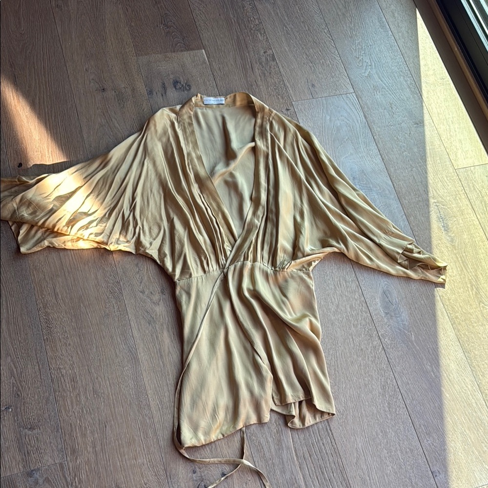 Elegant Gold Women's mini dress